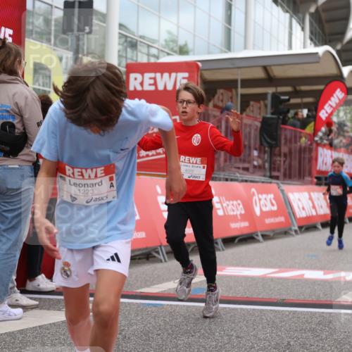 25.04.2026 - Das Zehntel Strokosch-Dieckow http://msf.ph/oto/9616984 25.04.2026 08:48:18 Ziel 1184, 1223, 1246, 2034, 2611, 4022, 4024, 4070 meine-sportfotos.de