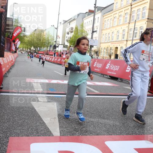 25.04.2026 - Das Zehntel Strokosch-Dieckow http://msf.ph/oto/9617063 25.04.2026 09:10:44 Ziel 1486, 1499, 1503, 2182, 2186, 2243 meine-sportfotos.de