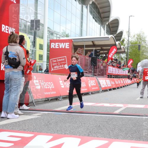 25.04.2026 - Das Zehntel Strokosch-Dieckow http://msf.ph/oto/9617066 25.04.2026 08:48:20 Ziel 1184, 1223, 2034, 2611, 4022, 4024, 4070 meine-sportfotos.de