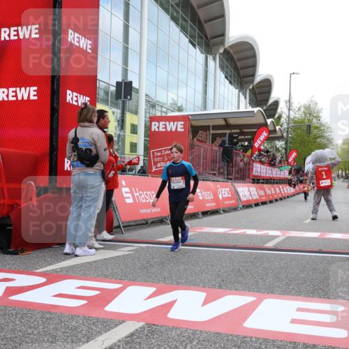 25.04.2026 - Das Zehntel Strokosch-Dieckow http://msf.ph/oto/9617091 25.04.2026 08:48:20 Ziel 1184, 1223, 2034, 2611, 4022, 4024, 4070 meine-sportfotos.de
