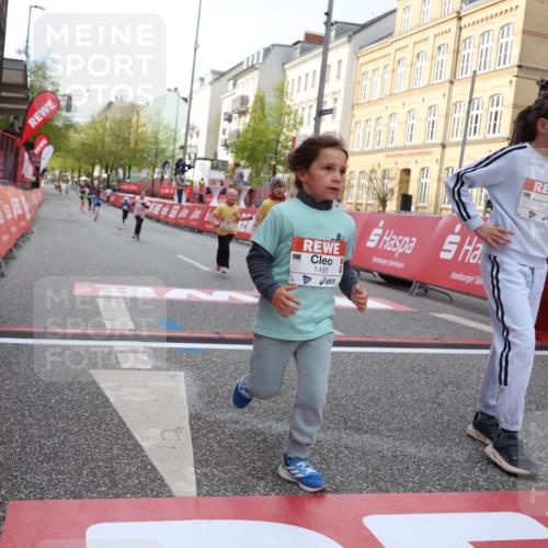 25.04.2026 - Das Zehntel Strokosch-Dieckow http://msf.ph/oto/9617095 25.04.2026 09:10:44 Ziel 1486, 1499, 1503, 2182, 2186, 2243 meine-sportfotos.de