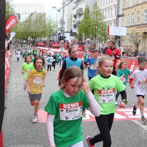 25.04.2026 - Das Zehntel Strokosch-Dieckow http://msf.ph/oto/9617098 25.04.2026 11:01:10 Ziel 5197, 5200, 5204, 5208, 5218, 5235, 5236, 5439, 5574, 5681, 5835, 5841, 5842, 5844, 5852, 5900, 6179, 6314, 6344, 6633, 6650, 6853, 7015, 7045, 7275, 7283, 7338, 7775, 7819, 7846, 8017 meine-sportfotos.de