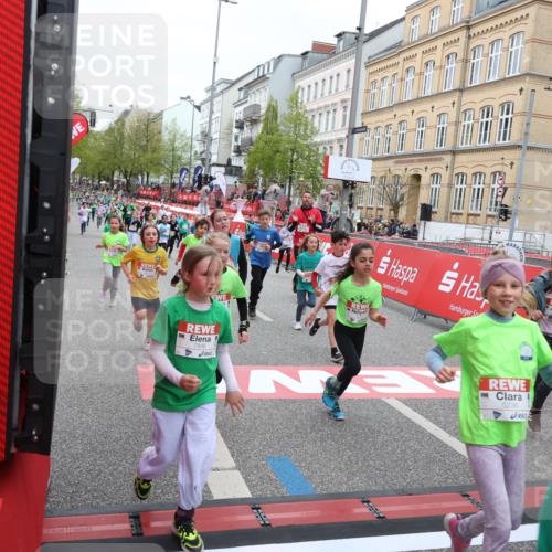 25.04.2026 - Das Zehntel Strokosch-Dieckow http://msf.ph/oto/9617155 25.04.2026 11:01:10 Ziel 5197, 5200, 5204, 5208, 5218, 5235, 5236, 5439, 5574, 5681, 5835, 5841, 5842, 5844, 5852, 5900, 6179, 6314, 6344, 6633, 6650, 6853, 7015, 7045, 7275, 7283, 7338, 7775, 7819, 7846, 8017 meine-sportfotos.de