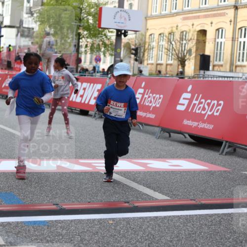 25.04.2026 - Das Zehntel Strokosch-Dieckow http://msf.ph/oto/9617209 25.04.2026 09:10:53 Ziel 1484, 2087, 2098 meine-sportfotos.de