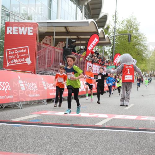 25.04.2026 - Das Zehntel Strokosch-Dieckow http://msf.ph/oto/9617241 25.04.2026 08:48:26 Ziel 1474, 2034 meine-sportfotos.de
