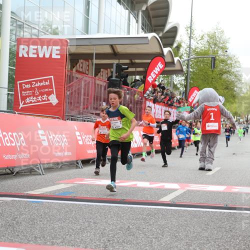 25.04.2026 - Das Zehntel Strokosch-Dieckow http://msf.ph/oto/9617250 25.04.2026 08:48:26 Ziel 1474, 2034 meine-sportfotos.de
