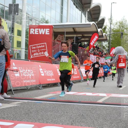 25.04.2026 - Das Zehntel Strokosch-Dieckow http://msf.ph/oto/9617276 25.04.2026 08:48:27 Ziel 1474, 2174 meine-sportfotos.de