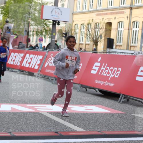 25.04.2026 - Das Zehntel Strokosch-Dieckow http://msf.ph/oto/9617298 25.04.2026 09:10:55 Ziel 1351, 1359, 2087, 2098 meine-sportfotos.de