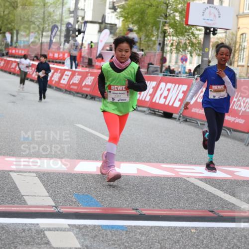 25.04.2026 - Das Zehntel Strokosch-Dieckow http://msf.ph/oto/9617369 25.04.2026 09:10:57 Ziel 1351, 1359, 1453, 2087, 2098 meine-sportfotos.de