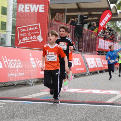 25.04.2026 - Das Zehntel Strokosch-Dieckow http://msf.ph/oto/9617375 25.04.2026 08:48:28 Ziel 1461, 1474, 2174, 2310 meine-sportfotos.de
