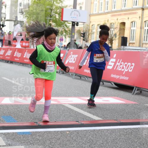 25.04.2026 - Das Zehntel Strokosch-Dieckow http://msf.ph/oto/9617392 25.04.2026 09:10:58 Ziel 1351, 1359, 1453, 2087, 2098 meine-sportfotos.de