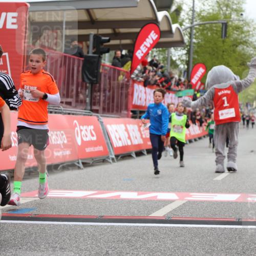 25.04.2026 - Das Zehntel Strokosch-Dieckow http://msf.ph/oto/9617412 25.04.2026 08:48:29 Ziel 1461, 1474, 1887, 2174, 2310 meine-sportfotos.de