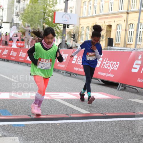 25.04.2026 - Das Zehntel Strokosch-Dieckow http://msf.ph/oto/9617414 25.04.2026 09:10:58 Ziel 1351, 1359, 1453, 2087, 2098 meine-sportfotos.de