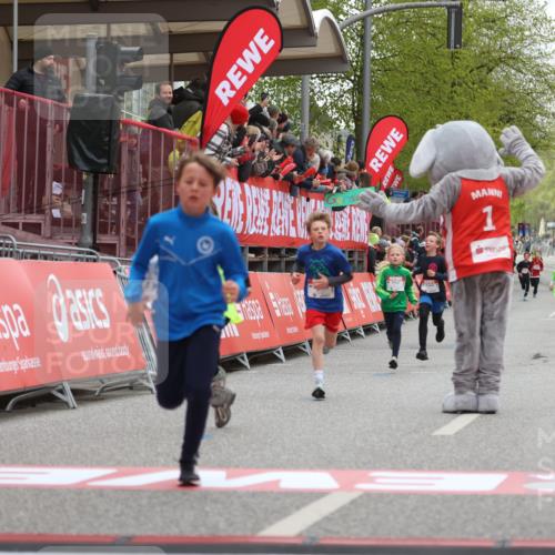 25.04.2026 - Das Zehntel Strokosch-Dieckow http://msf.ph/oto/9617514 25.04.2026 08:48:30 Ziel 1461, 1474, 1887, 2170, 2174, 2310 meine-sportfotos.de