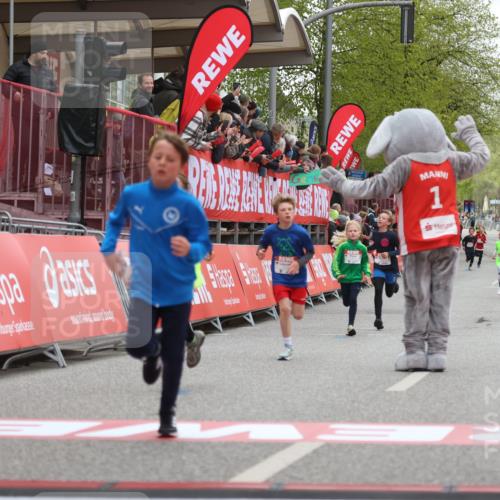 25.04.2026 - Das Zehntel Strokosch-Dieckow http://msf.ph/oto/9617522 25.04.2026 08:48:30 Ziel 1461, 1474, 1887, 2170, 2174, 2310 meine-sportfotos.de