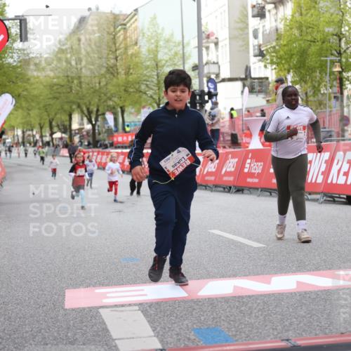 25.04.2026 - Das Zehntel Strokosch-Dieckow http://msf.ph/oto/9617532 25.04.2026 09:11:05 Ziel 1477 meine-sportfotos.de