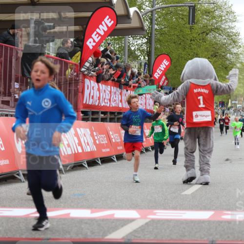 25.04.2026 - Das Zehntel Strokosch-Dieckow http://msf.ph/oto/9617538 25.04.2026 08:48:30 Ziel 1461, 1474, 1887, 2170, 2174, 2310 meine-sportfotos.de