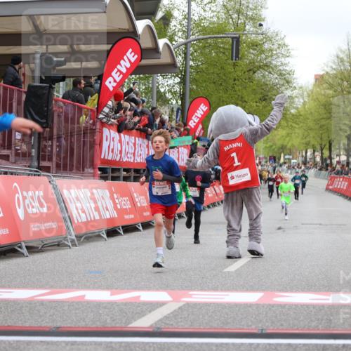 25.04.2026 - Das Zehntel Strokosch-Dieckow http://msf.ph/oto/9617565 25.04.2026 08:48:31 Ziel 1461, 1474, 1887, 2170, 2174, 2310 meine-sportfotos.de