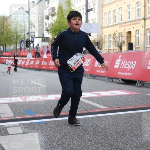 25.04.2026 - Das Zehntel Strokosch-Dieckow http://msf.ph/oto/9617568 25.04.2026 09:11:06 Ziel 1451, 1477 meine-sportfotos.de