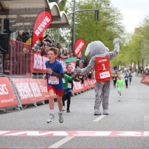 25.04.2026 - Das Zehntel Strokosch-Dieckow http://msf.ph/oto/9617591 25.04.2026 08:48:31 Ziel 1461, 1474, 1887, 2170, 2174, 2310 meine-sportfotos.de