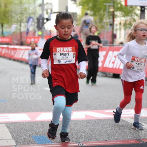 25.04.2026 - Das Zehntel Strokosch-Dieckow http://msf.ph/oto/9617710 25.04.2026 09:11:14 Ziel 1451, 2529, 3447 meine-sportfotos.de