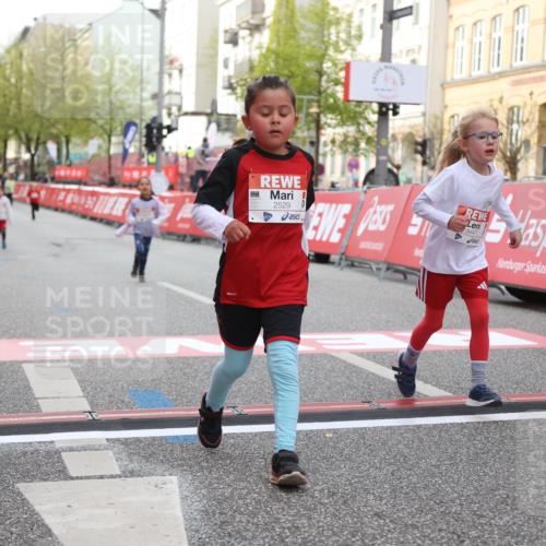 25.04.2026 - Das Zehntel Strokosch-Dieckow http://msf.ph/oto/9617718 25.04.2026 09:11:15 Ziel 2529, 3447 meine-sportfotos.de
