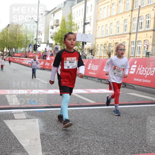 25.04.2026 - Das Zehntel Strokosch-Dieckow http://msf.ph/oto/9617747 25.04.2026 09:11:15 Ziel 2529, 3447 meine-sportfotos.de