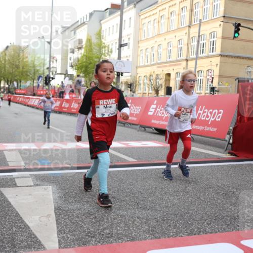 25.04.2026 - Das Zehntel Strokosch-Dieckow http://msf.ph/oto/9617767 25.04.2026 09:11:15 Ziel 2529, 3447 meine-sportfotos.de