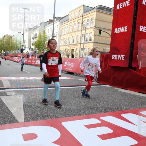 25.04.2026 - Das Zehntel Strokosch-Dieckow http://msf.ph/oto/9617783 25.04.2026 09:11:15 Ziel 2529, 3447 meine-sportfotos.de