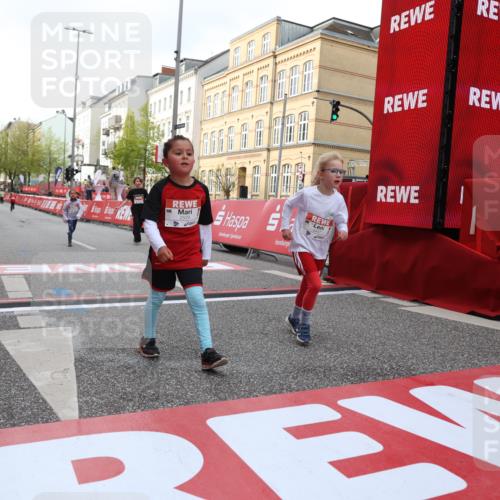 25.04.2026 - Das Zehntel Strokosch-Dieckow http://msf.ph/oto/9617790 25.04.2026 09:11:15 Ziel 2529, 3447 meine-sportfotos.de