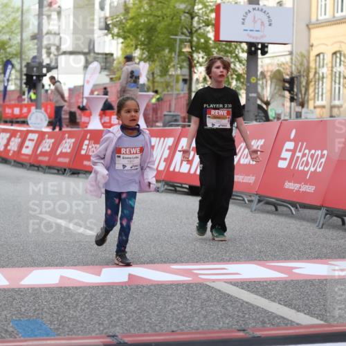 25.04.2026 - Das Zehntel Strokosch-Dieckow http://msf.ph/oto/9617827 25.04.2026 09:11:17 Ziel 1901, 2529, 3447 meine-sportfotos.de