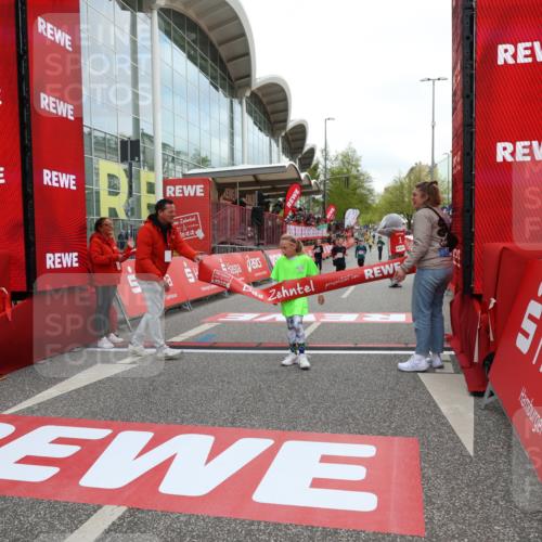 25.04.2026 - Das Zehntel Strokosch-Dieckow http://msf.ph/oto/9617884 25.04.2026 08:48:40 Ziel 1519, 2634, 3104 meine-sportfotos.de