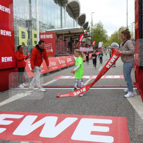 25.04.2026 - Das Zehntel Strokosch-Dieckow http://msf.ph/oto/9617970 25.04.2026 08:48:41 Ziel 1519, 3107 meine-sportfotos.de