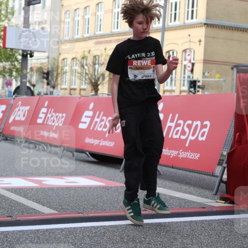 25.04.2026 - Das Zehntel Strokosch-Dieckow http://msf.ph/oto/9617972 25.04.2026 09:11:20 Ziel 1427, 1901, 2529, 3447 meine-sportfotos.de