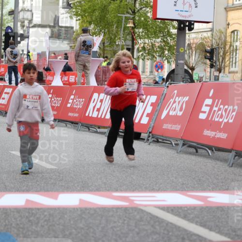 25.04.2026 - Das Zehntel Strokosch-Dieckow http://msf.ph/oto/9618010 25.04.2026 09:11:24 Ziel 1427, 1901, 2549 meine-sportfotos.de