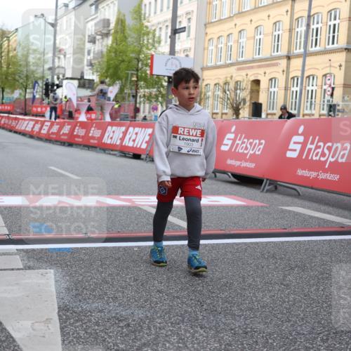 25.04.2026 - Das Zehntel Strokosch-Dieckow http://msf.ph/oto/9618161 25.04.2026 09:11:28 Ziel 1903, 2549 meine-sportfotos.de