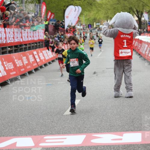 25.04.2026 - Das Zehntel Strokosch-Dieckow http://msf.ph/oto/9618262 25.04.2026 08:48:46 Ziel 3107, 3394, 3408, 3410, 3580 meine-sportfotos.de