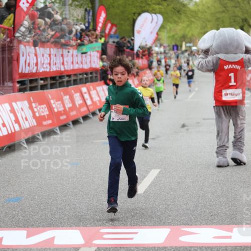 25.04.2026 - Das Zehntel Strokosch-Dieckow http://msf.ph/oto/9618288 25.04.2026 08:48:47 Ziel 3107, 3394, 3408, 3410, 3580 meine-sportfotos.de