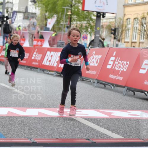 25.04.2026 - Das Zehntel Strokosch-Dieckow http://msf.ph/oto/9618315 25.04.2026 09:11:49 Ziel 3319 meine-sportfotos.de