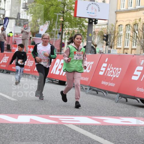 25.04.2026 - Das Zehntel Strokosch-Dieckow http://msf.ph/oto/9618493 25.04.2026 09:11:53 Ziel 1230, 1238, 3280 meine-sportfotos.de