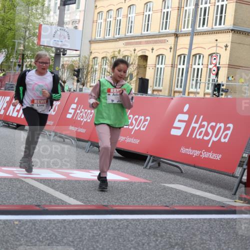 25.04.2026 - Das Zehntel Strokosch-Dieckow http://msf.ph/oto/9618535 25.04.2026 09:11:55 Ziel 1230, 1238, 3280 meine-sportfotos.de