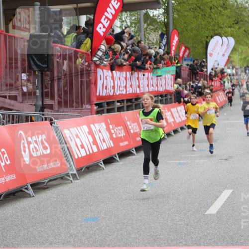 25.04.2026 - Das Zehntel Strokosch-Dieckow http://msf.ph/oto/9618567 25.04.2026 08:48:52 Ziel 1587, 2053, 2796, 3580 meine-sportfotos.de