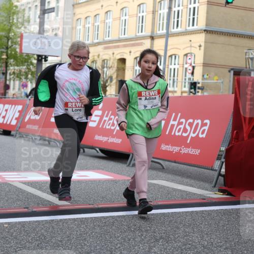 25.04.2026 - Das Zehntel Strokosch-Dieckow http://msf.ph/oto/9618586 25.04.2026 09:11:55 Ziel 1230, 1238, 3280 meine-sportfotos.de