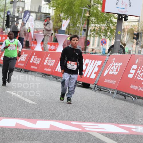 25.04.2026 - Das Zehntel Strokosch-Dieckow http://msf.ph/oto/9618620 25.04.2026 09:11:58 Ziel 1230, 1238, 3280, 3586 meine-sportfotos.de