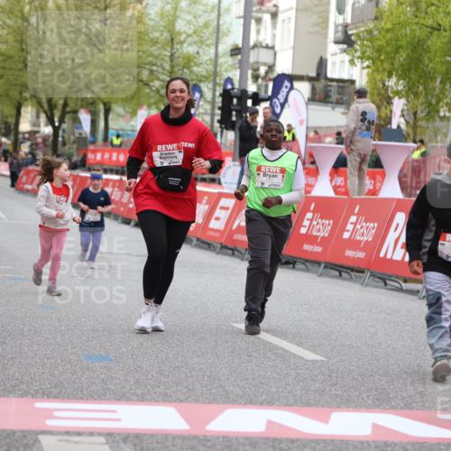 25.04.2026 - Das Zehntel Strokosch-Dieckow http://msf.ph/oto/9618655 25.04.2026 09:11:59 Ziel 1230, 1238, 3280, 3586 meine-sportfotos.de