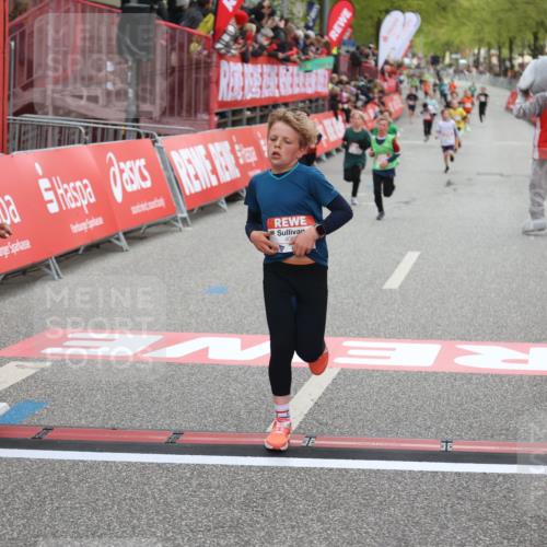 25.04.2026 - Das Zehntel Strokosch-Dieckow http://msf.ph/oto/9618771 25.04.2026 08:49:02 Ziel 2058, 2815, 3574, 4063 meine-sportfotos.de