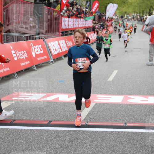 25.04.2026 - Das Zehntel Strokosch-Dieckow http://msf.ph/oto/9618781 25.04.2026 08:49:02 Ziel 2058, 2815, 3574, 4063 meine-sportfotos.de