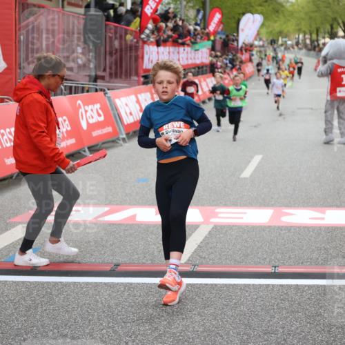 25.04.2026 - Das Zehntel Strokosch-Dieckow http://msf.ph/oto/9618789 25.04.2026 08:49:03 Ziel 2058, 2815, 3574, 4063 meine-sportfotos.de