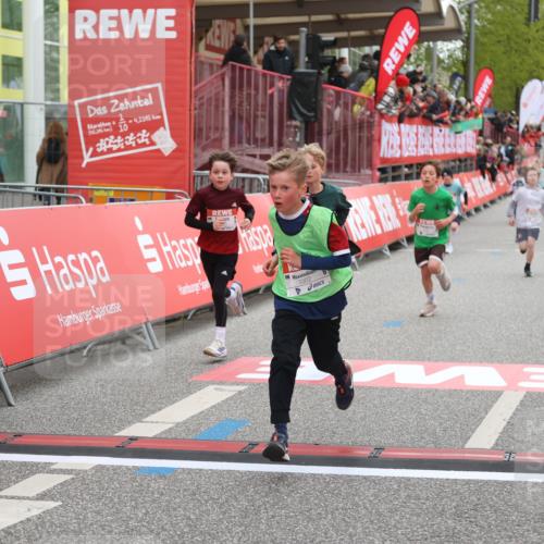 25.04.2026 - Das Zehntel Strokosch-Dieckow http://msf.ph/oto/9618864 25.04.2026 08:49:06 Ziel 1696, 3302, 3574, 3699, 4063 meine-sportfotos.de
