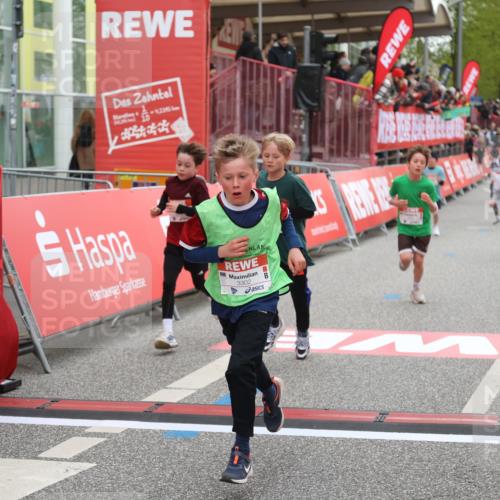 25.04.2026 - Das Zehntel Strokosch-Dieckow http://msf.ph/oto/9618869 25.04.2026 08:49:06 Ziel 1696, 3302, 3574, 3699, 4063 meine-sportfotos.de